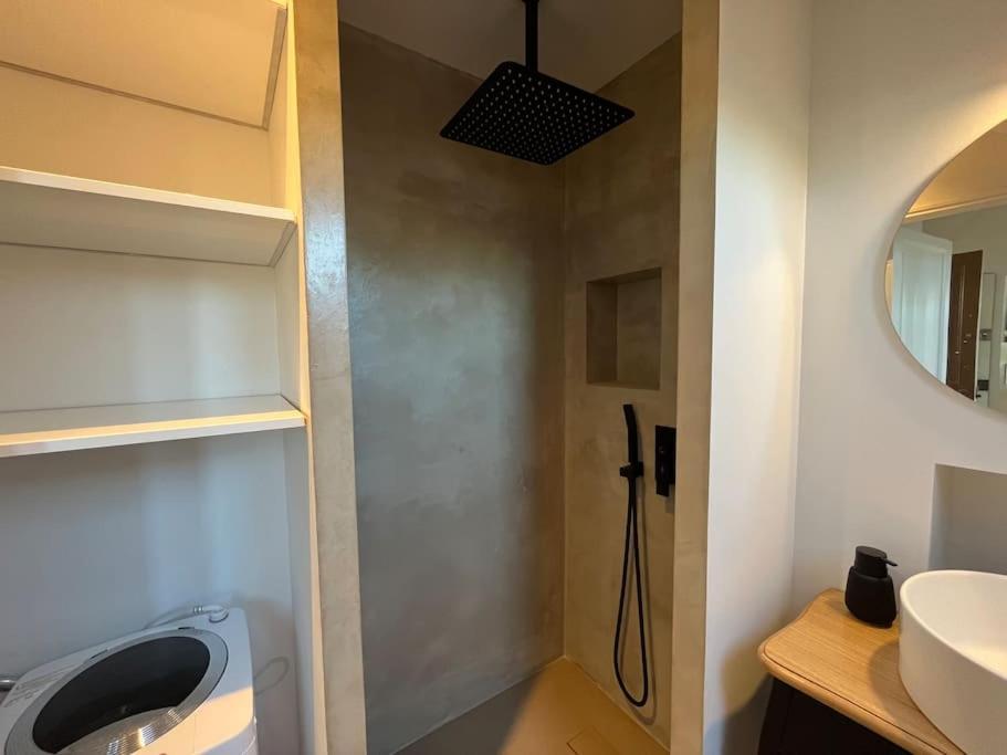 Ferienwohnung Sur Les Toits De Fontainebleau - Hypercentre Exterior foto