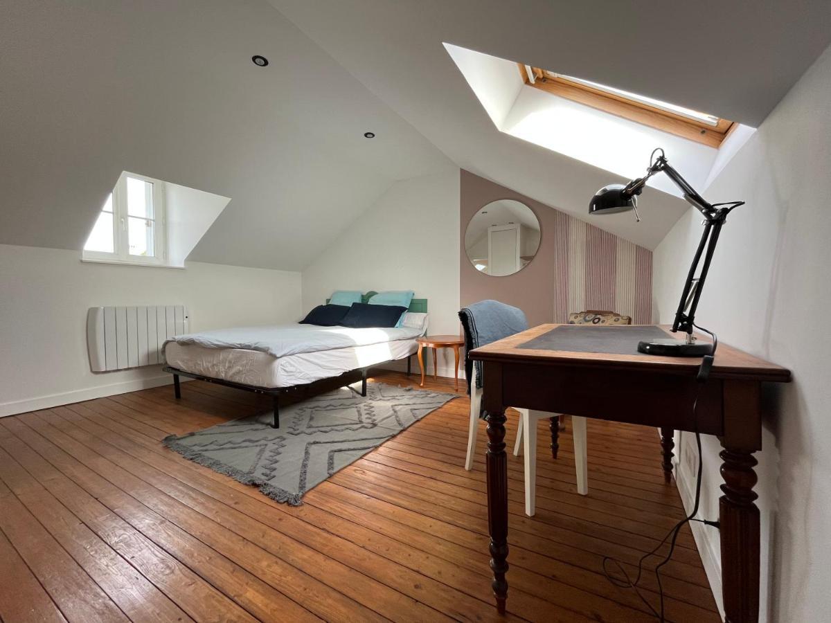 Ferienwohnung Sur Les Toits De Fontainebleau - Hypercentre Exterior foto