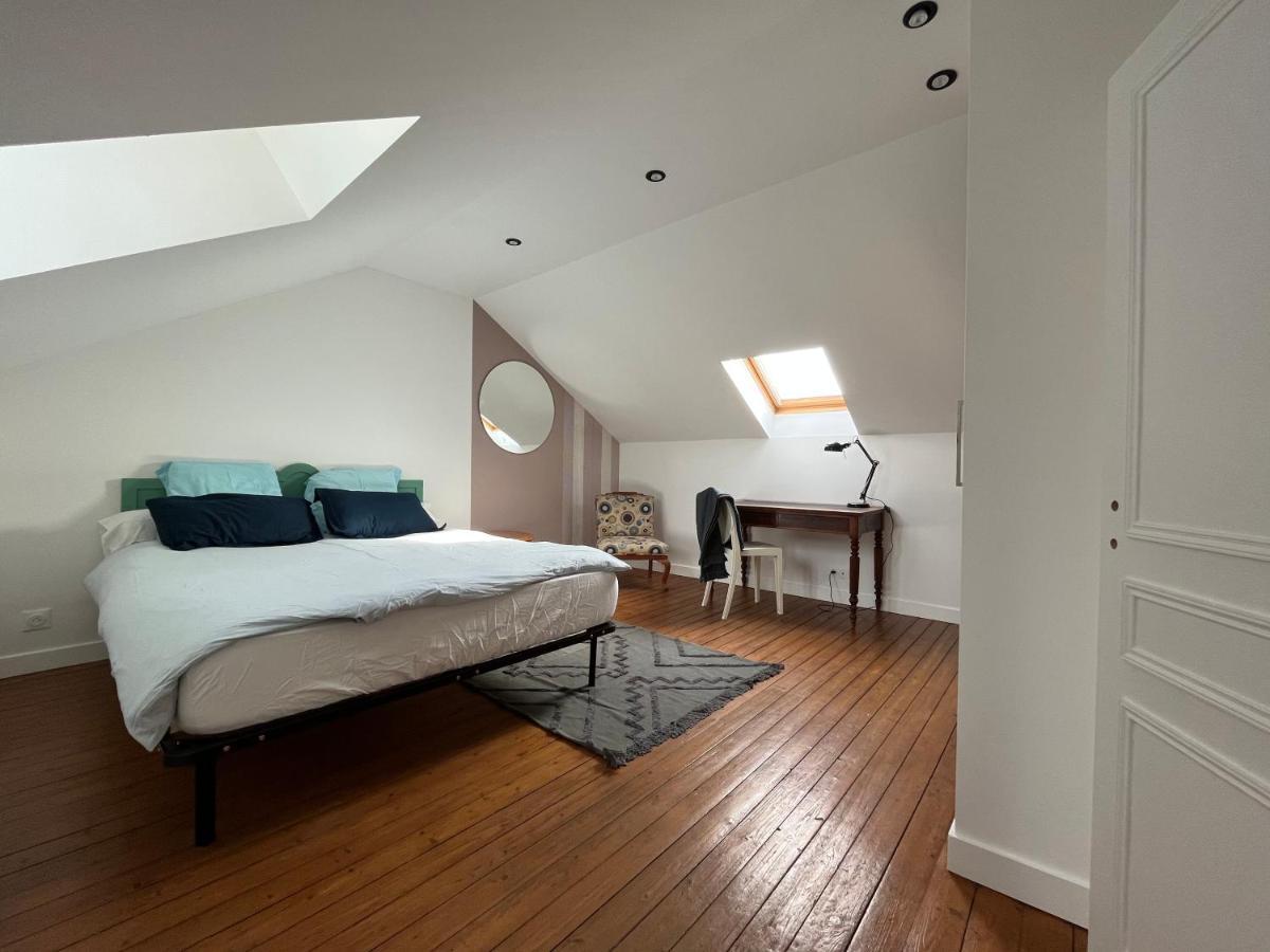 Ferienwohnung Sur Les Toits De Fontainebleau - Hypercentre Exterior foto